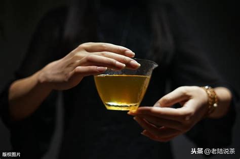 喝茶術語看電視|學會10個術語，下次喝茶別只會說“好喝”了 